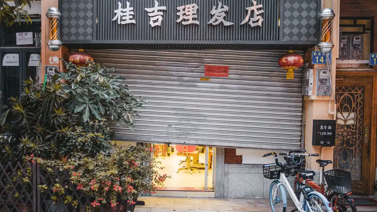 关于「一个女人18毛片水真多」相关内容的搜索与使用说明
